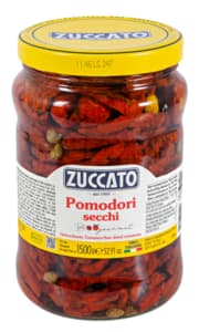 Sun-dried tomatoes in oil