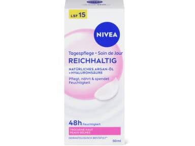 Nivea Reichhaltige Tagescreme 24H Feuchtigkeit LSF 15 50ml